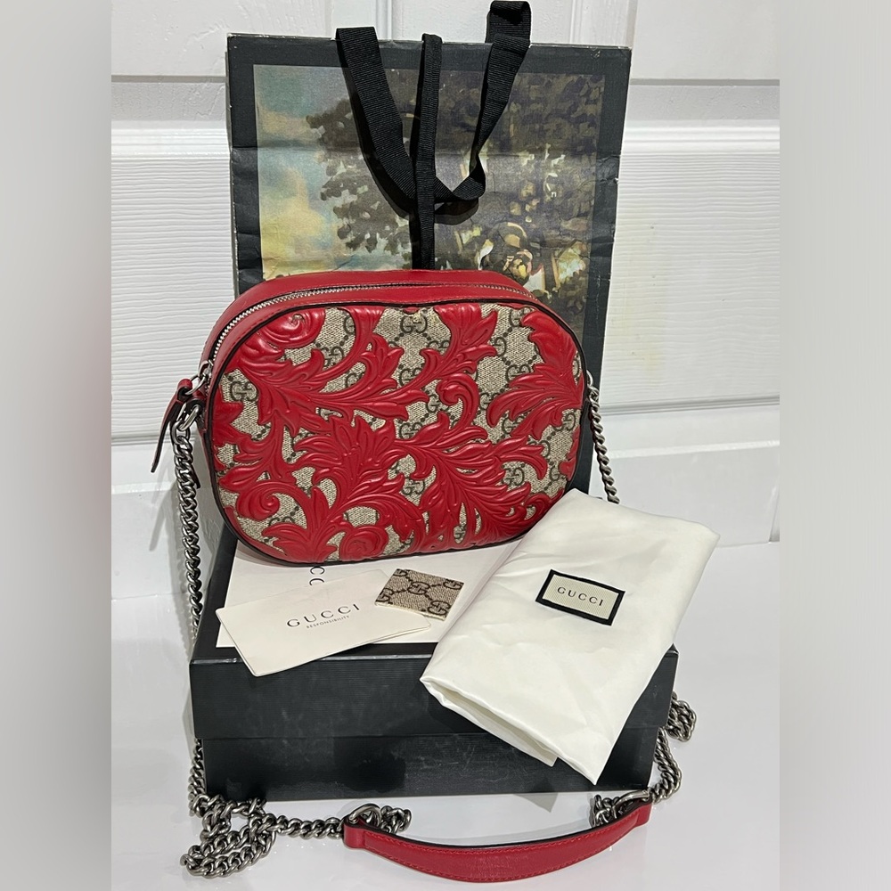 Gucci Arabesque Small Camera Bag / Red